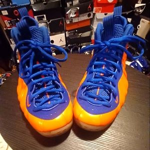 Nike foamposite NY Knicks or NY Mets